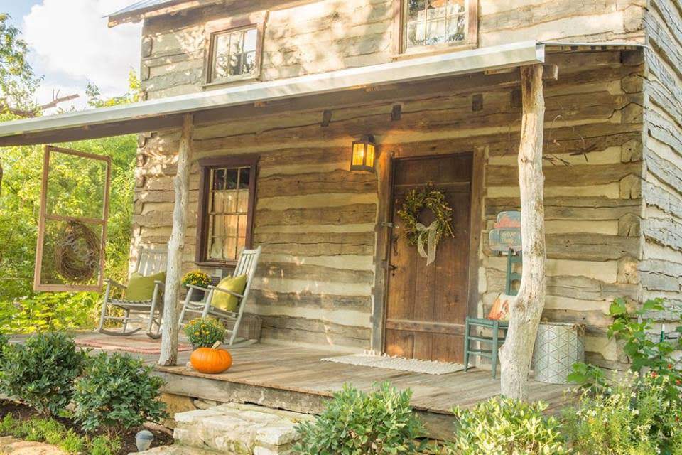 1800s Log Cabin In Fredericksburg Texas Captivating Houses