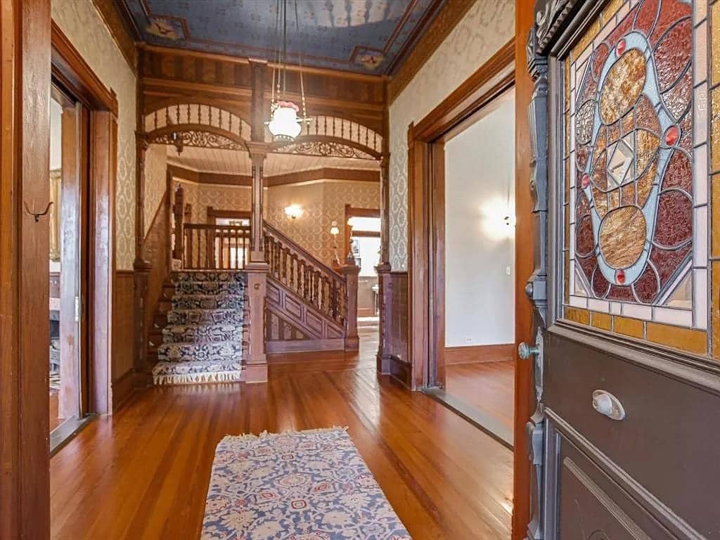 1892 Victorian For Sale In Bastrop Texas